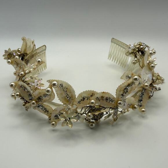 Mid Century Crown Tiara Shell Pearl Floral Headpiece Vintage Wedding MCM Prom main image 9